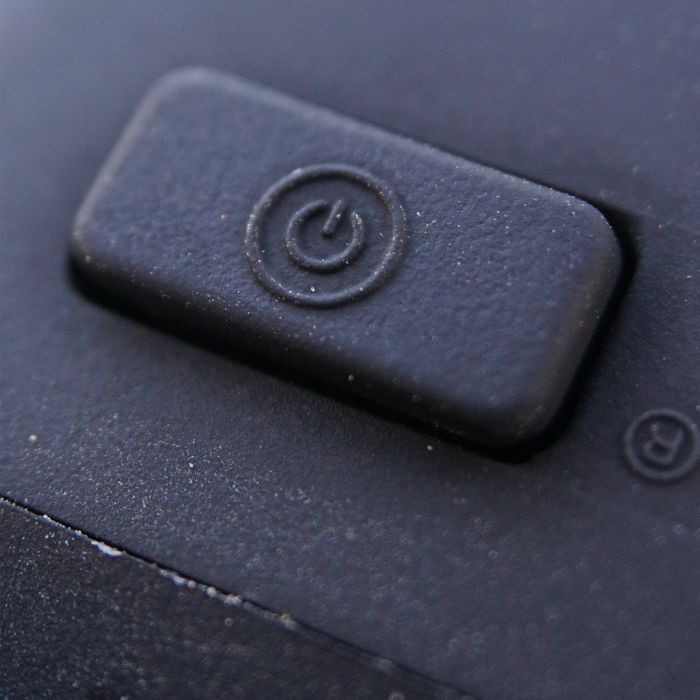 Un bouton de la Lampe Frontale RidgeMonkey