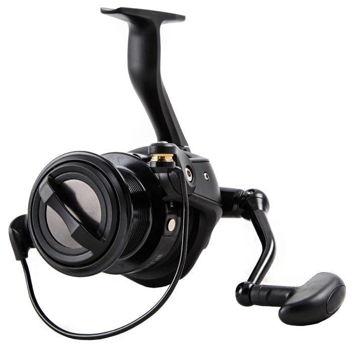 Daiwa Black Widow 25A Reel Front
