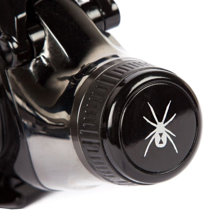 Daiwa Black Widow BR Reel Close Up 2