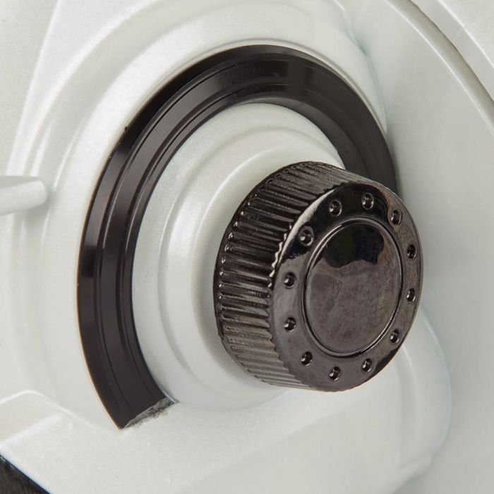 Daiwa Shorecast 6000A Reel Close Up 6