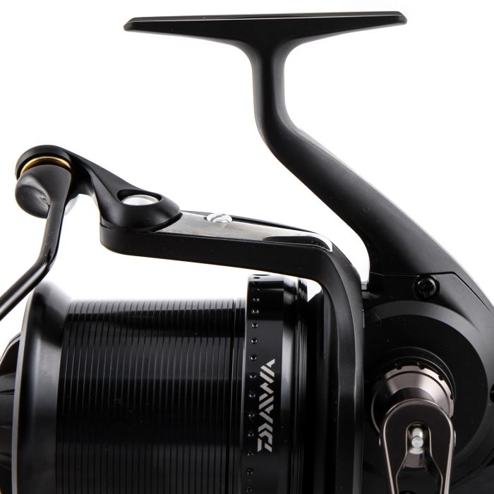 Daiwa Tournament Basia Custom Reel DCR4 Close Up 2
