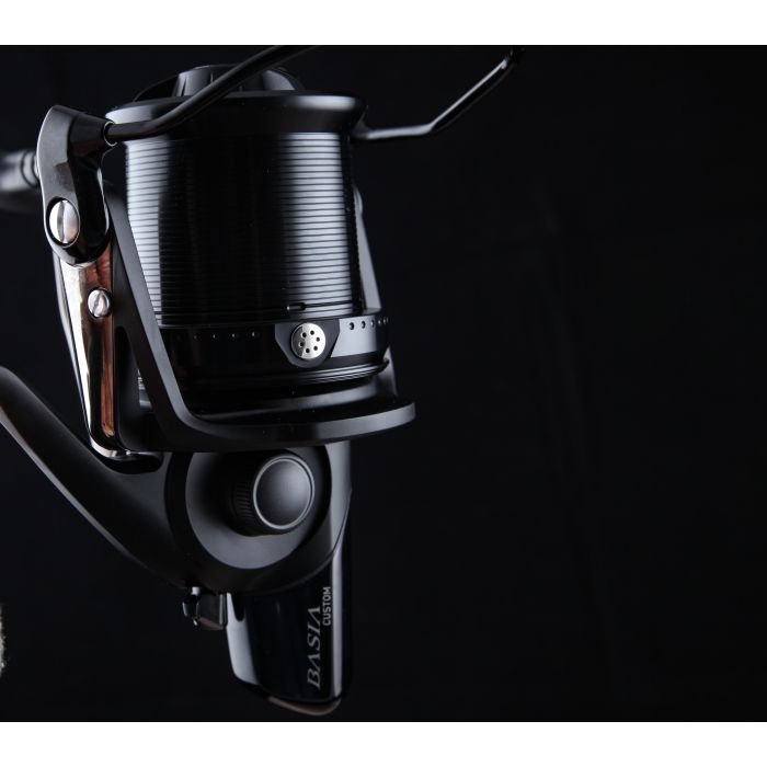 Daiwa Tournament Basia Custom Reel DCR4 Close Up 8