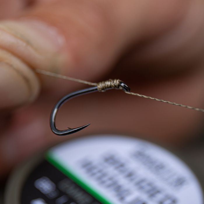 Korda Basix Braided Hooklink 10m Lifestyle 4