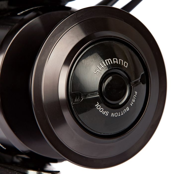 Shimano Baitrunner DL 10000 RB Close Up 1
