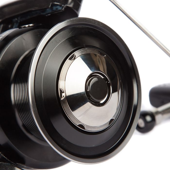 Shimano Baitrunner X-Aero RA Reel 8000 Close Up 3
