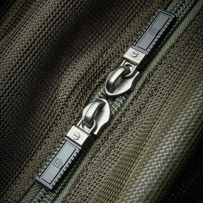 Trakker Sanctuary Retention Sling v2 Close Up 2