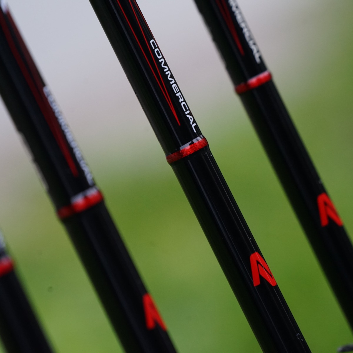 Cannes à pêche Commerciale Nytro