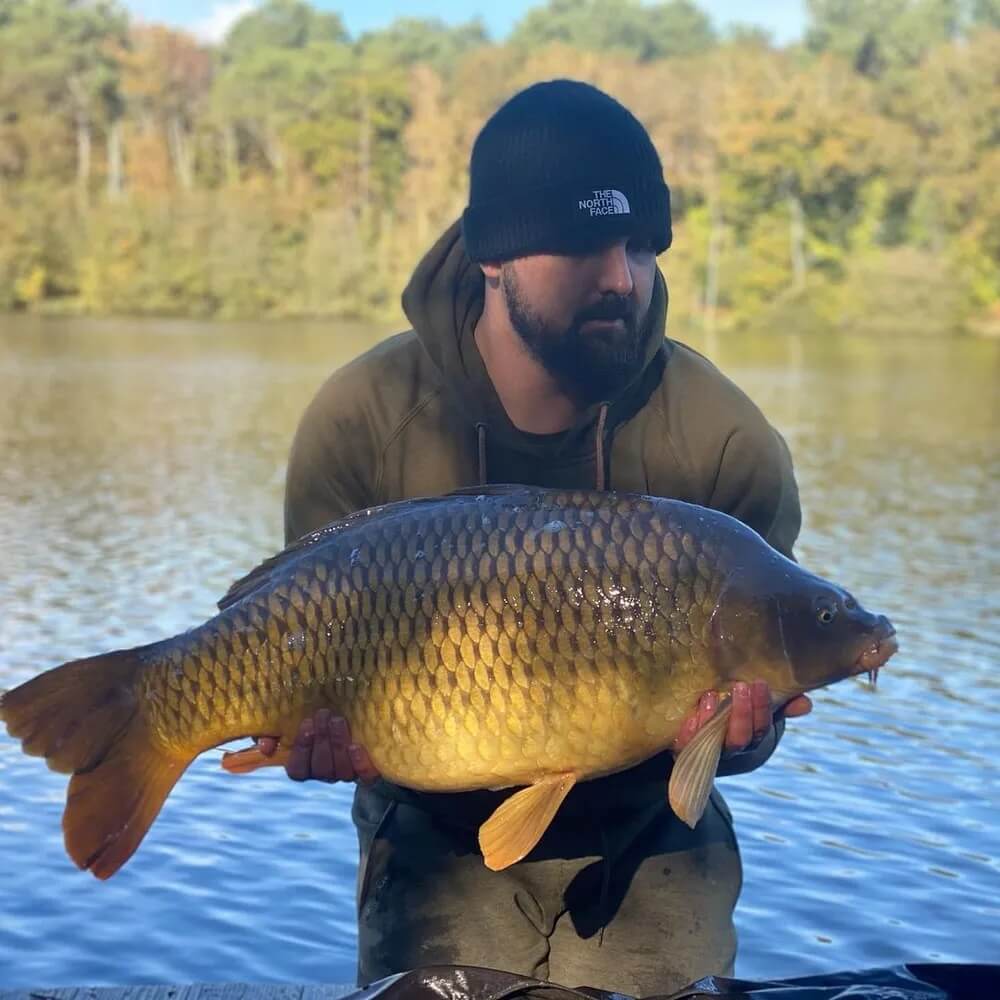 27lb Attraper des carpe en france avec Jimmy Penrose Lac Brittany Mill 27lb Attraper des carpe en france avec Jimmy Penrose Lac Brittany Mill